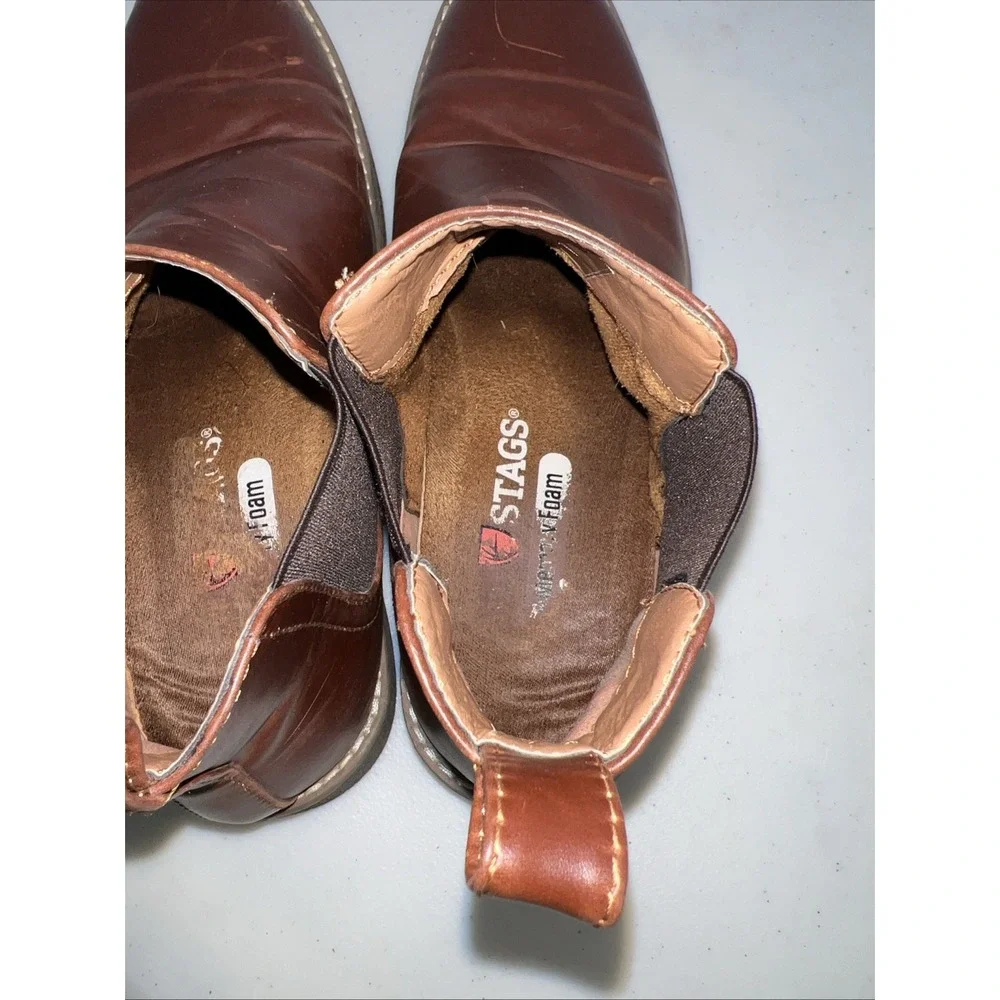 DEER STAGS Chelsea Boots Mens 8.5 M Rockland Brown Memory Foam Shoes